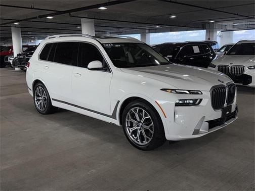 2023 BMW X7 xDrive40i