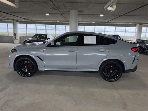 2024 BMW X6 xDrive40i