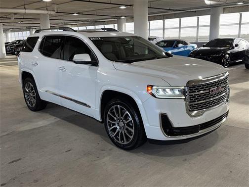2022 GMC Acadia Denali