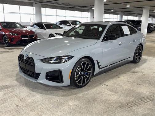 2025 BMW M440 i