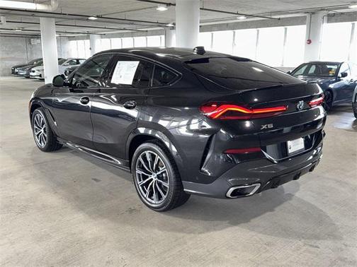 2022 BMW X6 xDrive40i