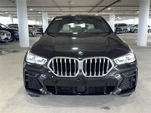 2022 BMW X6 xDrive40i