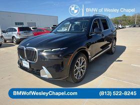 Black Sapphire Metallic 2023 BMW X7 xDrive40i