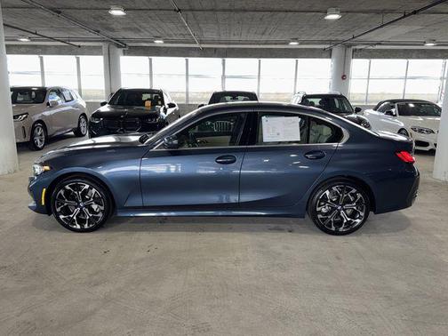 Arctic Race Blue Metallic 2025 BMW 330 330i