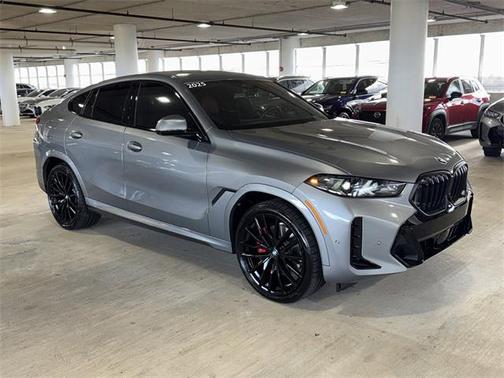 2025 BMW X6 xDrive40i