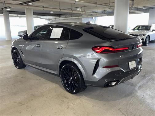 2025 BMW X6 xDrive40i
