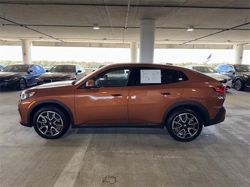 2025 BMW X2 xDrive28i