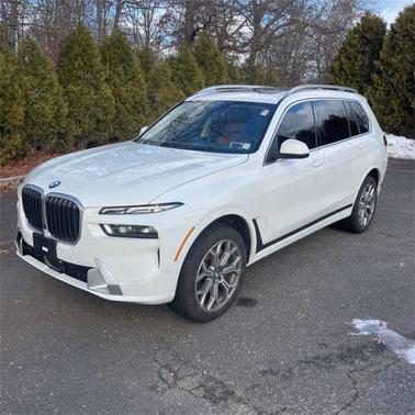 2025 BMW X7 xDrive40i