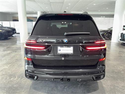 2025 BMW X7 xDrive40i
