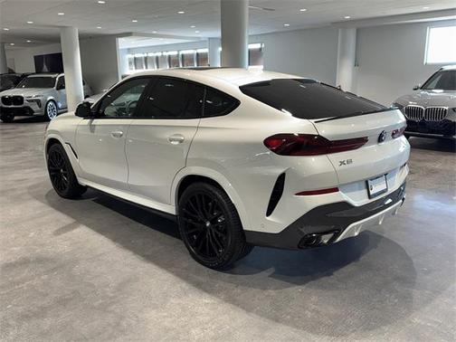 2026 BMW X6 xDrive40i