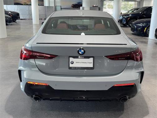 2026 BMW 430 i