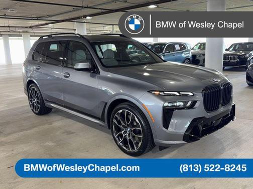Skyscraper Grey Metallic 2026 BMW X7 xDrive40i