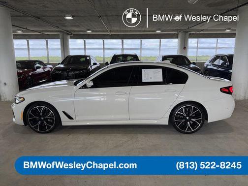 Alpine White 2023 BMW 540 i