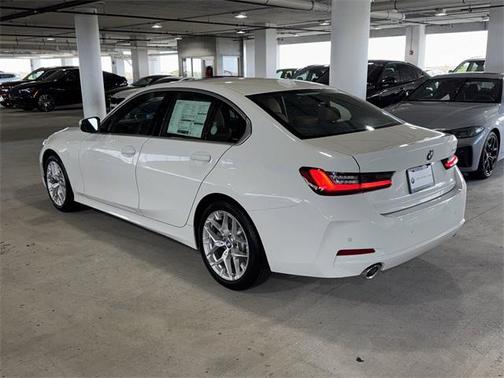 2025 BMW 330 i