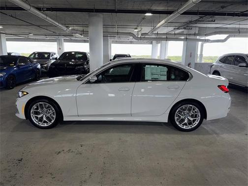 2025 BMW 330 i