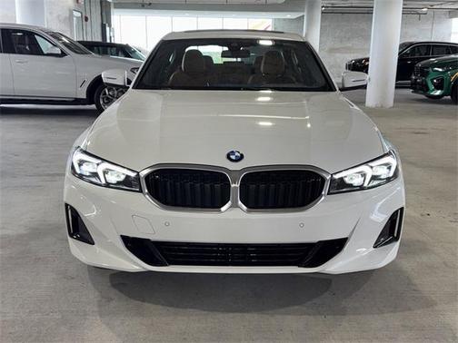 2025 BMW 330 i