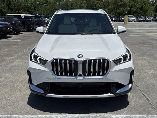 Alpine White 2026 BMW X1 xDrive28i