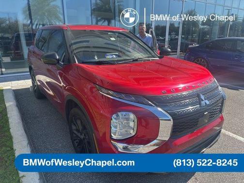 2022 Mitsubishi Outlander Black Edition 2WD