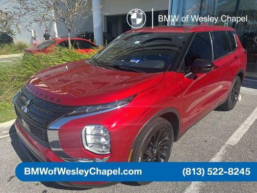 2022 Mitsubishi Outlander Black Edition 2WD