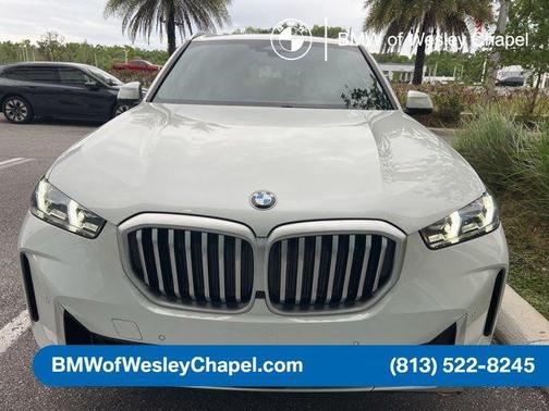 Mineral White Metallic 2025 BMW X5 sDrive40i