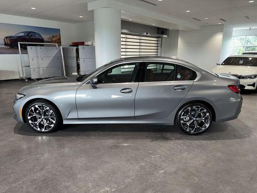 Skyscraper Grey Metallic 2026 BMW 330 NA