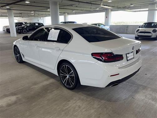 2022 BMW 540 i