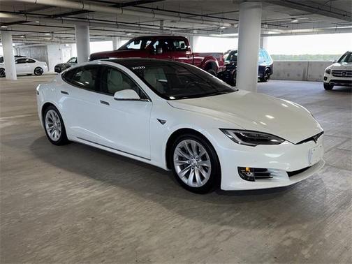 2020 Tesla Model S Long Range