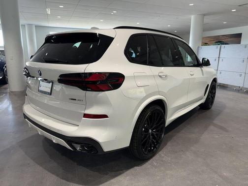 Alpine White 2026 BMW X5 sDrive40i