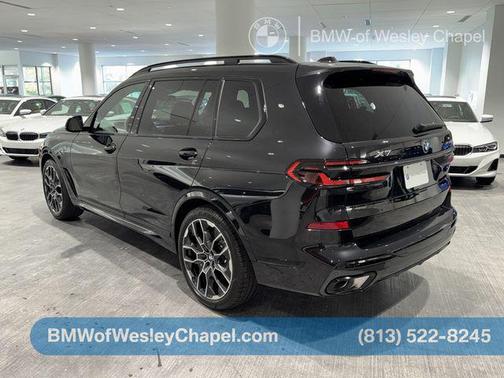 2026 BMW X7 xDrive40i