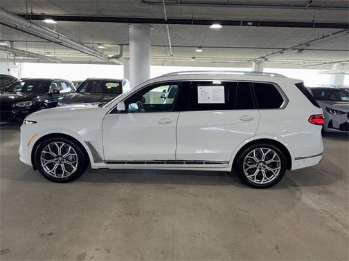2024 BMW X7 xDrive40i