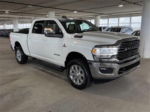 2023 RAM 3500 Laramie Crew Cab 4x4 6'4' Box