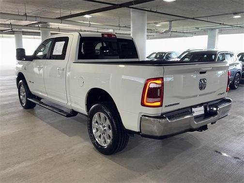 2023 RAM 3500 Laramie Crew Cab 4x4 6'4' Box