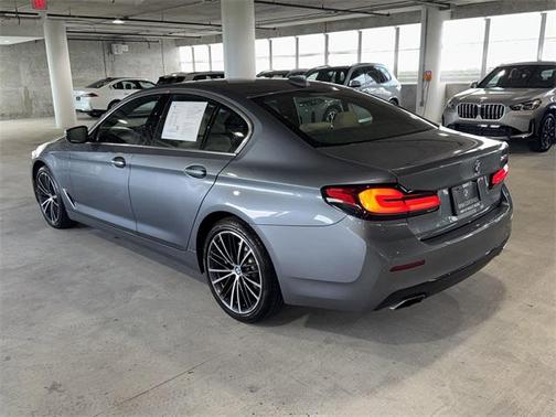 2022 BMW 540 i