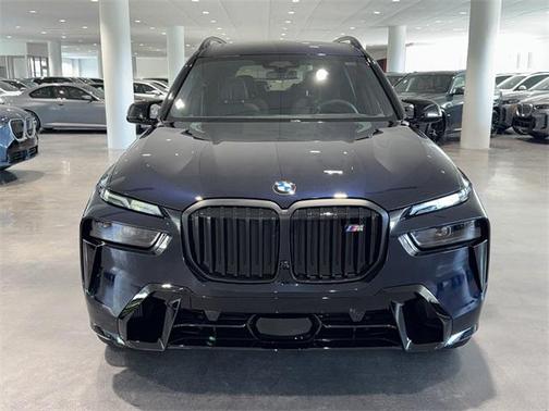 2026 BMW X7 M60i