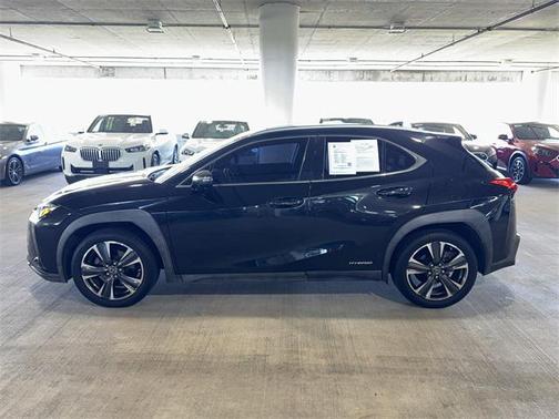 2020 Lexus UX 250h Base