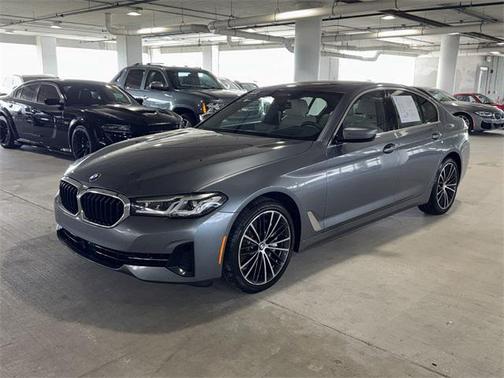 2022 BMW 540 i