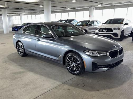 2022 BMW 540 i