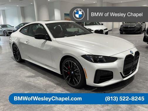 Mineral White Metallic 2026 BMW M440 i