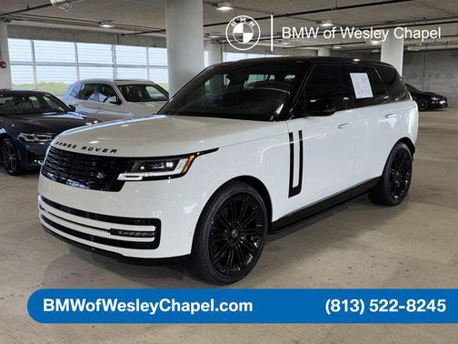 Fuji White 2024 Land Rover Range Rover P400 SE