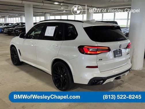Mineral White Metallic 2023 BMW X5 M50i