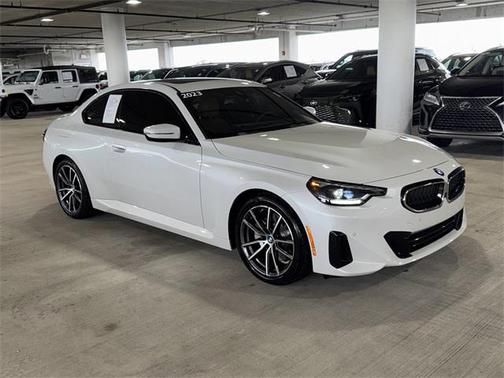 2023 BMW 230 i