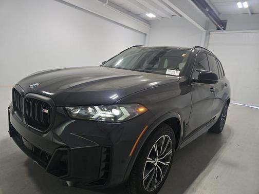 2024 BMW X5 M60i