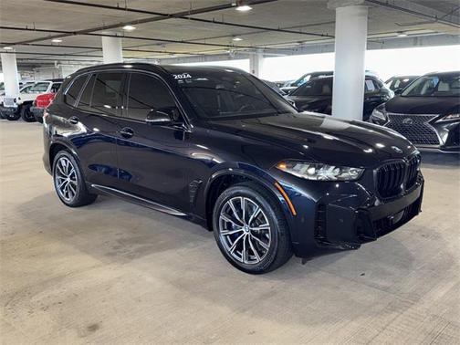 2024 BMW X5 M60i
