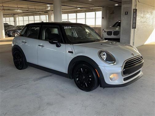 2019 MINI Hardtop Cooper