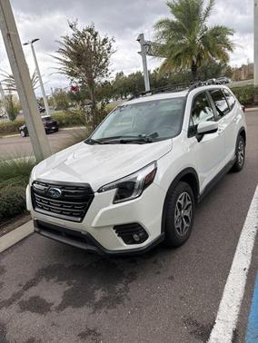 2024 Subaru Forester Premium