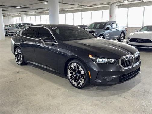 2024 BMW i5 eDrive40