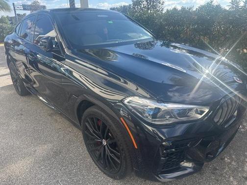 2023 BMW X6 M50i