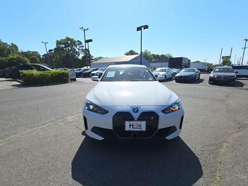 Alpine White 2023 BMW i4 Gran Coupe eDrive40