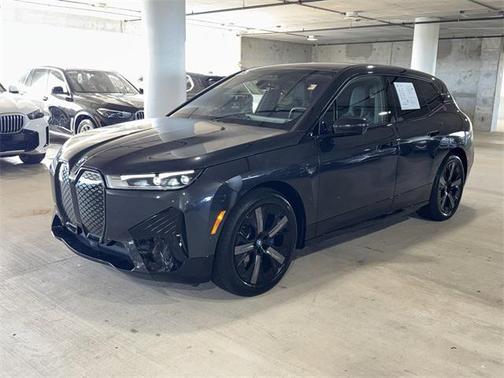 2025 BMW iX xDrive50