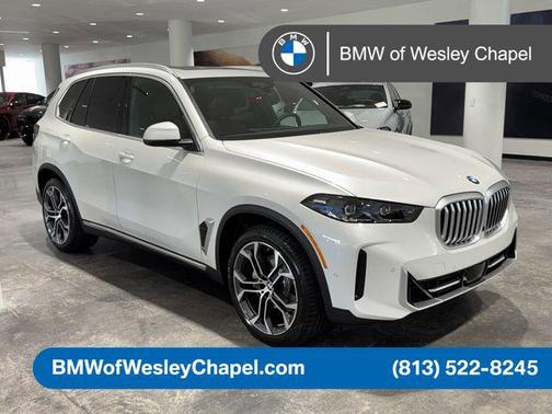 Mineral White Metallic 2026 BMW X5 xDrive40i
